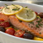 Mediterranean salmon with tomatoes and olives